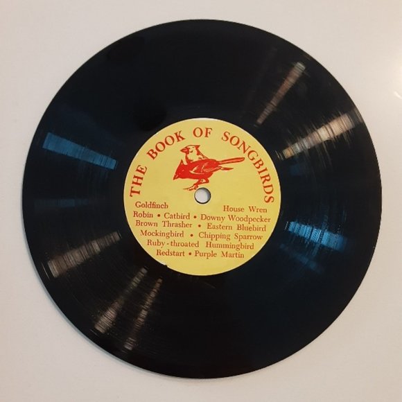 THE BOOK OF SONGBIRDS w/ 78 rpm record of bird songs - Picture 9 of 10
